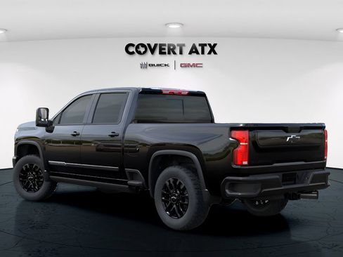 Used 2026 Chevrolet Silverado 2500 High Country w/ Midnight Edition AWD/4WD image 3