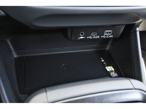 Certified 2024 Subaru Crosstrek 2.5i Limited w/ Crosstrek Mirror Package image 24