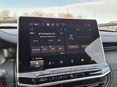 New 2026 Jeep Compass Latitude image 19