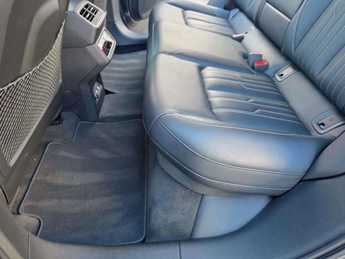 Used 2019 Audi e-tron Prestige w/ Prestige Package image 28