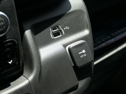 New 2026 RAM ProMaster 3500 w/ Convenience Group FWD image 16