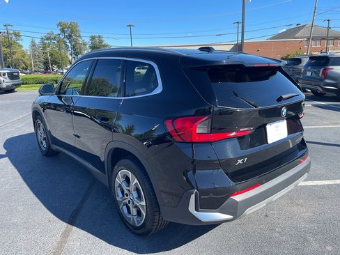 Used 2023 BMW X1 xDrive28i image 10