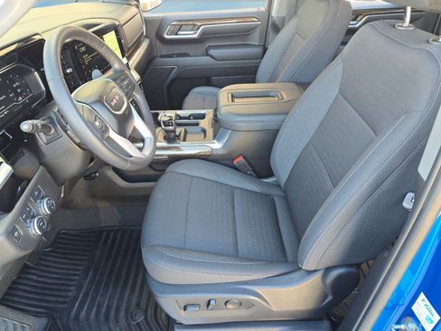 Used 2022 GMC Sierra 1500 Elevation w/ X31 Off-Road Package image 5