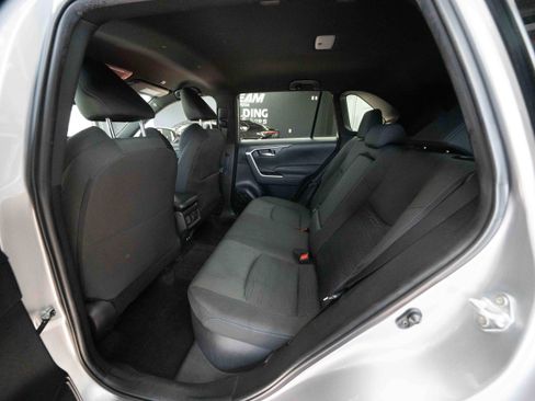 Used 2023 Toyota RAV4 SE image 24