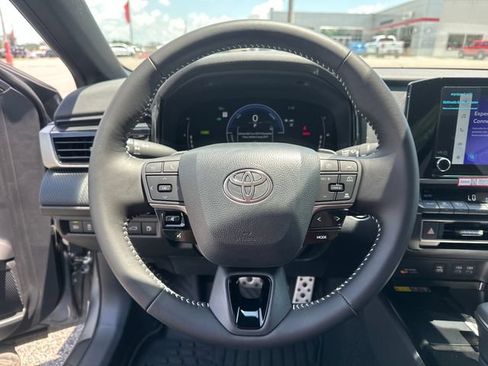 New 2026 Toyota Camry SE FWD image 12