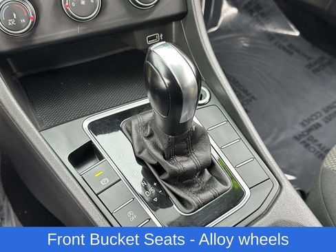 Used 2019 Volkswagen Jetta S w/ Driver Assistance Package image 7