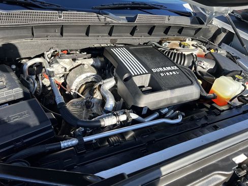 Used 2023 GMC Sierra 1500 SLT w/ SLT Premium Package image 25