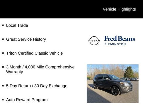 Used 2018 Ford Explorer XLT w/ Equipment Group 202A image 5