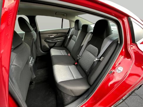 Used 2026 Nissan Sentra SV w/ SV Convenience Package FWD image 24
