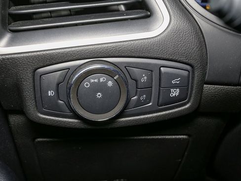 Used 2022 Ford Edge SEL w/ Convenience Package image 34