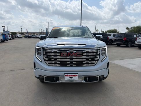 Used 2026 GMC Sierra 1500 Denali AWD/4WD image 2