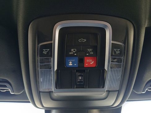 Used 2021 RAM 2500 Limited image 7