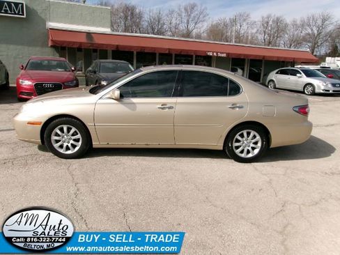 Used 2002 Lexus ES 330 image 2