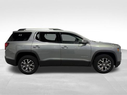 Used 2023 GMC Acadia SLT FWD image 4