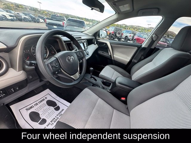 Used 2015 Toyota RAV4 LE AWD/4WD image 17