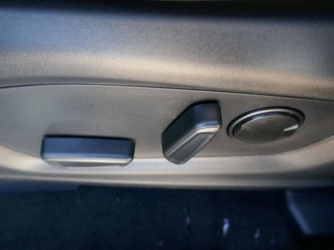 New 2025 Ford Explorer ST-Line w/ ST-Line Street Pack image 14