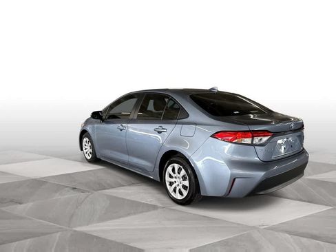Used 2025 Toyota Corolla LE FWD image 6
