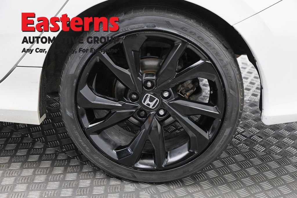 Used 2020 Honda Civic Sport image 31