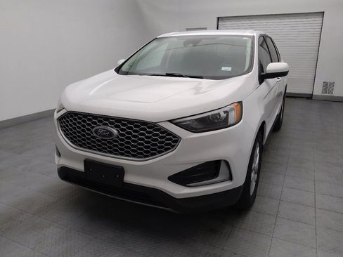 Used 2024 Ford Edge SEL image 15