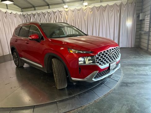Used 2022 Hyundai Santa Fe Limited FWD image 3