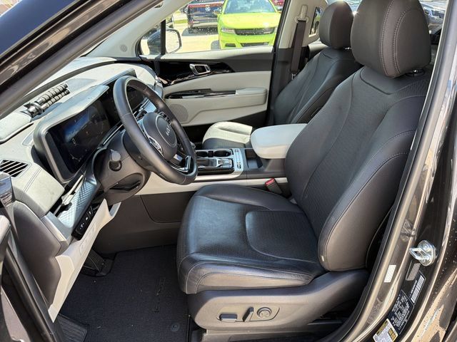Used 2024 Kia Carnival SX Prestige FWD image 13