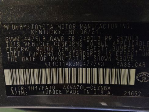 Used 2021 Toyota Camry LE w/ Carpet Mat Package (TMS) FWD image 33