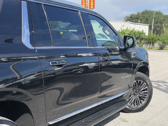 Used 2026 GMC Yukon XL Elevation RWD image 9