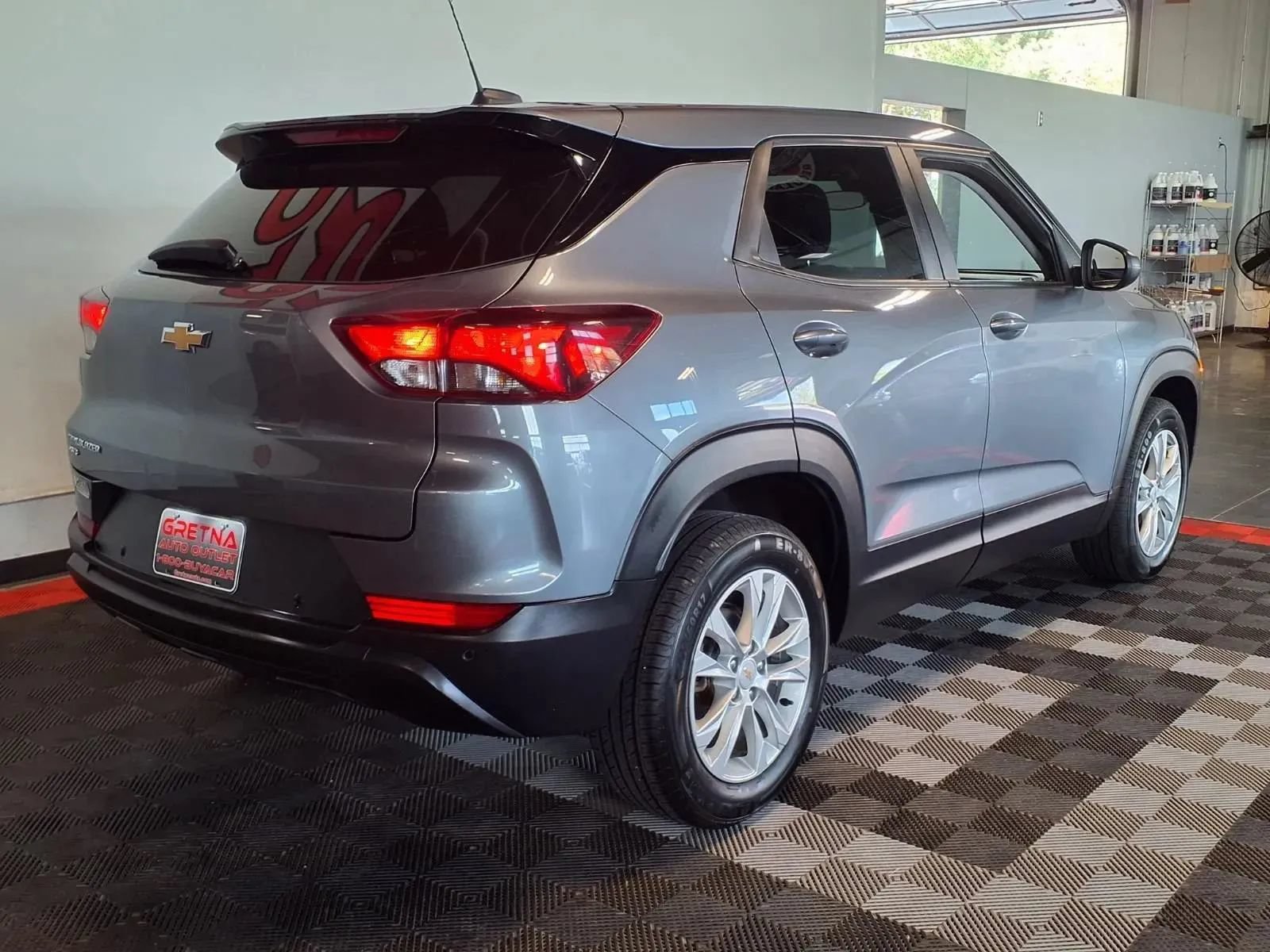 Used 2021 Chevrolet TrailBlazer LS AWD/4WD image 8