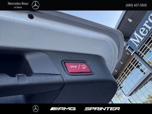 Certified 2026 Mercedes-Benz GLB 250 image 7