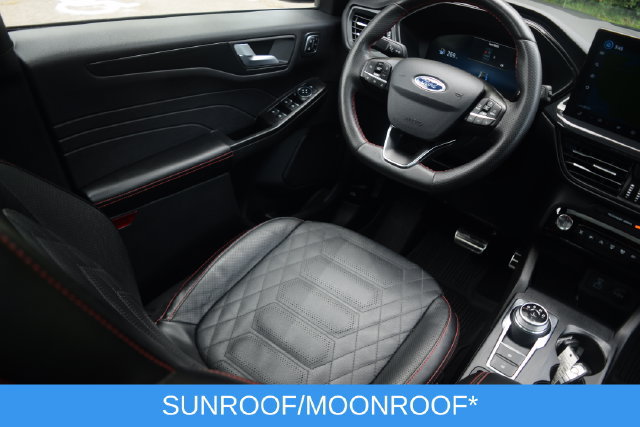 Used 2023 Ford Escape ST-Line Elite w/ Premium Technology Package AWD/4WD image 2