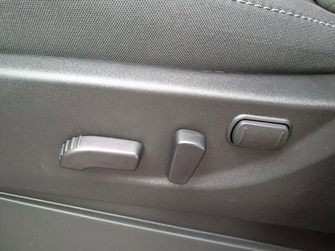 New 2026 Nissan Frontier SV w/ Tow Package image 12