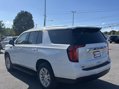Used 2024 GMC Yukon SLT w/ SLT Luxury Package AWD/4WD image 6