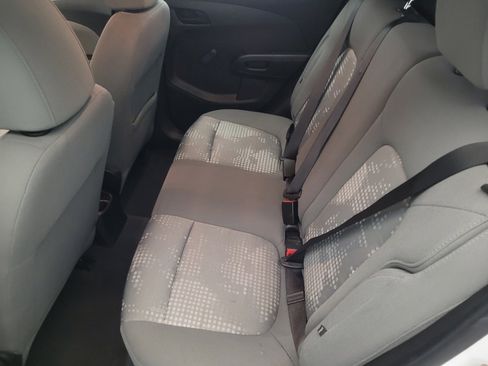 Used 2020 Chevrolet Sonic LT image 18