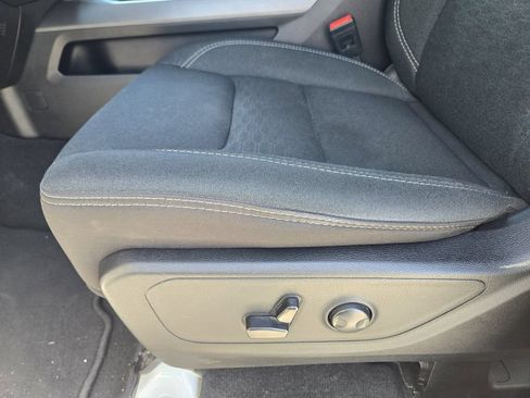 Used 2025 RAM 1500 Big Horn AWD/4WD image 18