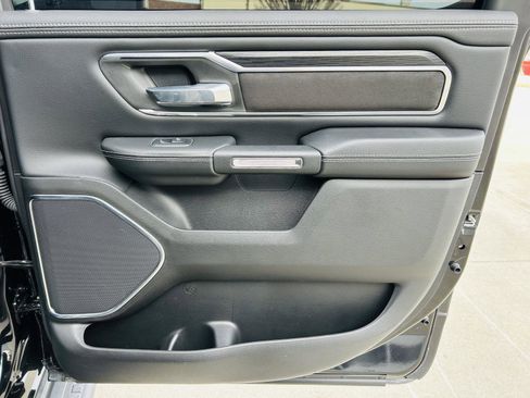 Used 2024 RAM 1500 Laramie image 31