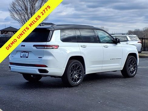 New 2025 Jeep Grand Cherokee L Summit w/ Advanced Protech Group IV image 3