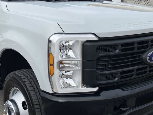 Used 2025 Ford F350 XL image 17