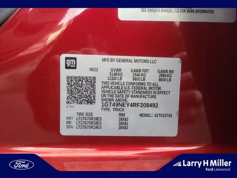 Used 2024 GMC Sierra 2500 SLT w/ SLT Premium Package image 25