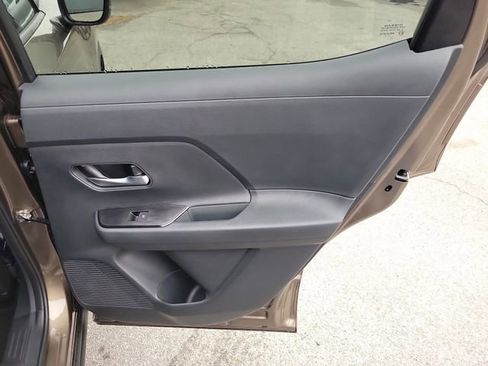 New 2026 Nissan Kicks SR w/ SR Premium Package FWD image 29