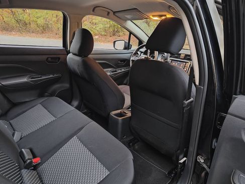 Used 2023 Nissan Versa S w/ Trunk Package image 17