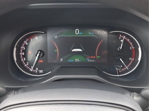 Used 2024 Toyota RAV4 XLE w/ Convenience Package FWD image 12