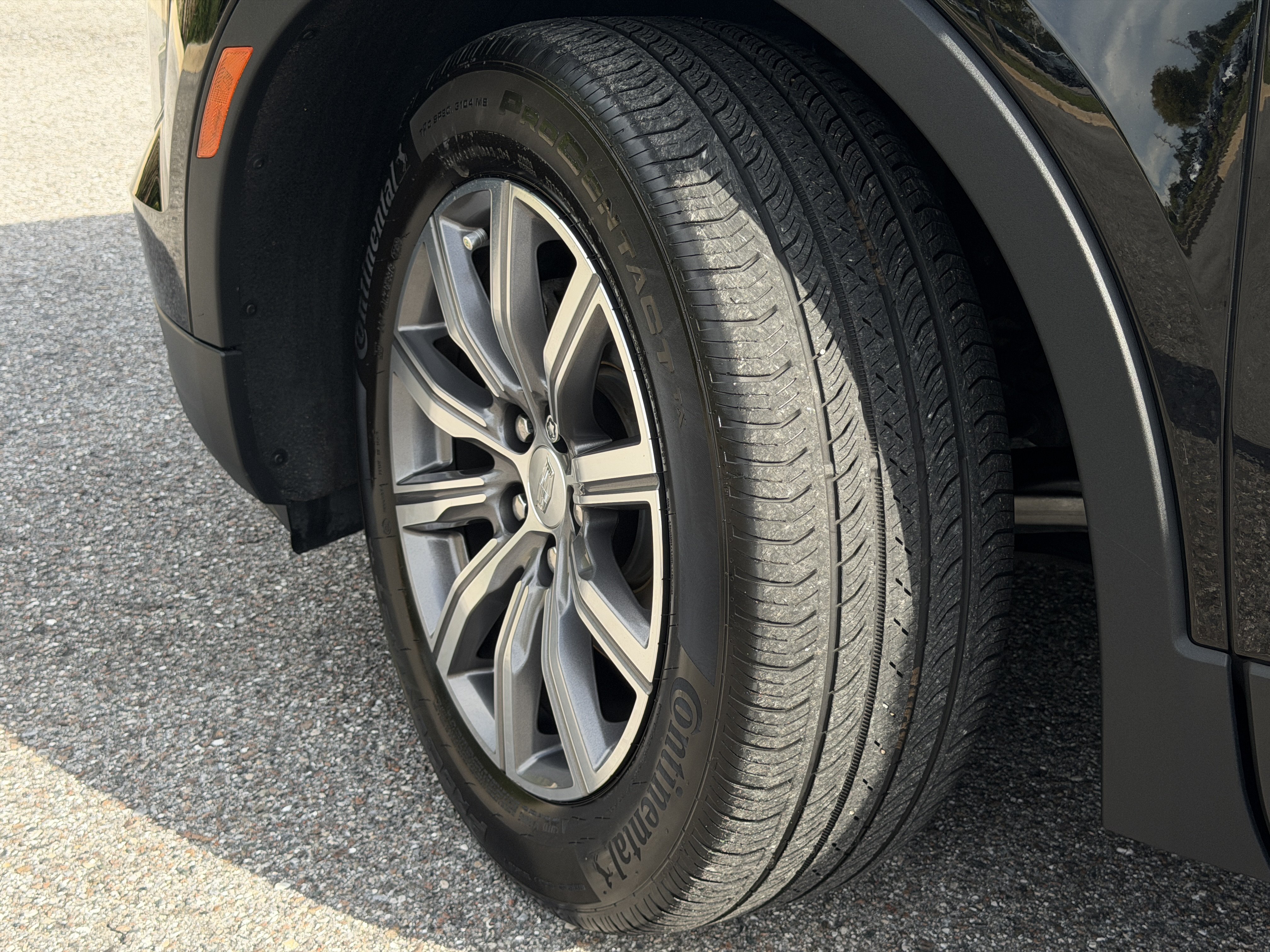 Used 2019 Cadillac XT4 Sport w/ Driver Awareness Package FWD image 35