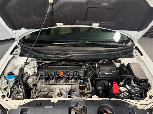 Used 2014 Honda Civic LX image 8