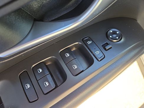 Used 2024 Hyundai Tucson Blue image 12