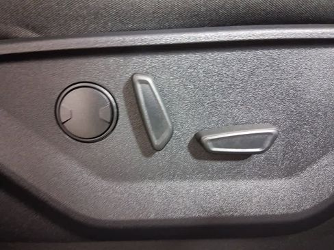 Used 2023 Ford F150 XLT w/ Equipment Group 302A High image 32