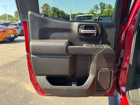 Used 2022 Chevrolet Silverado 1500 Custom Trail Boss w/ Safety Confidence Package AWD/4WD image 14