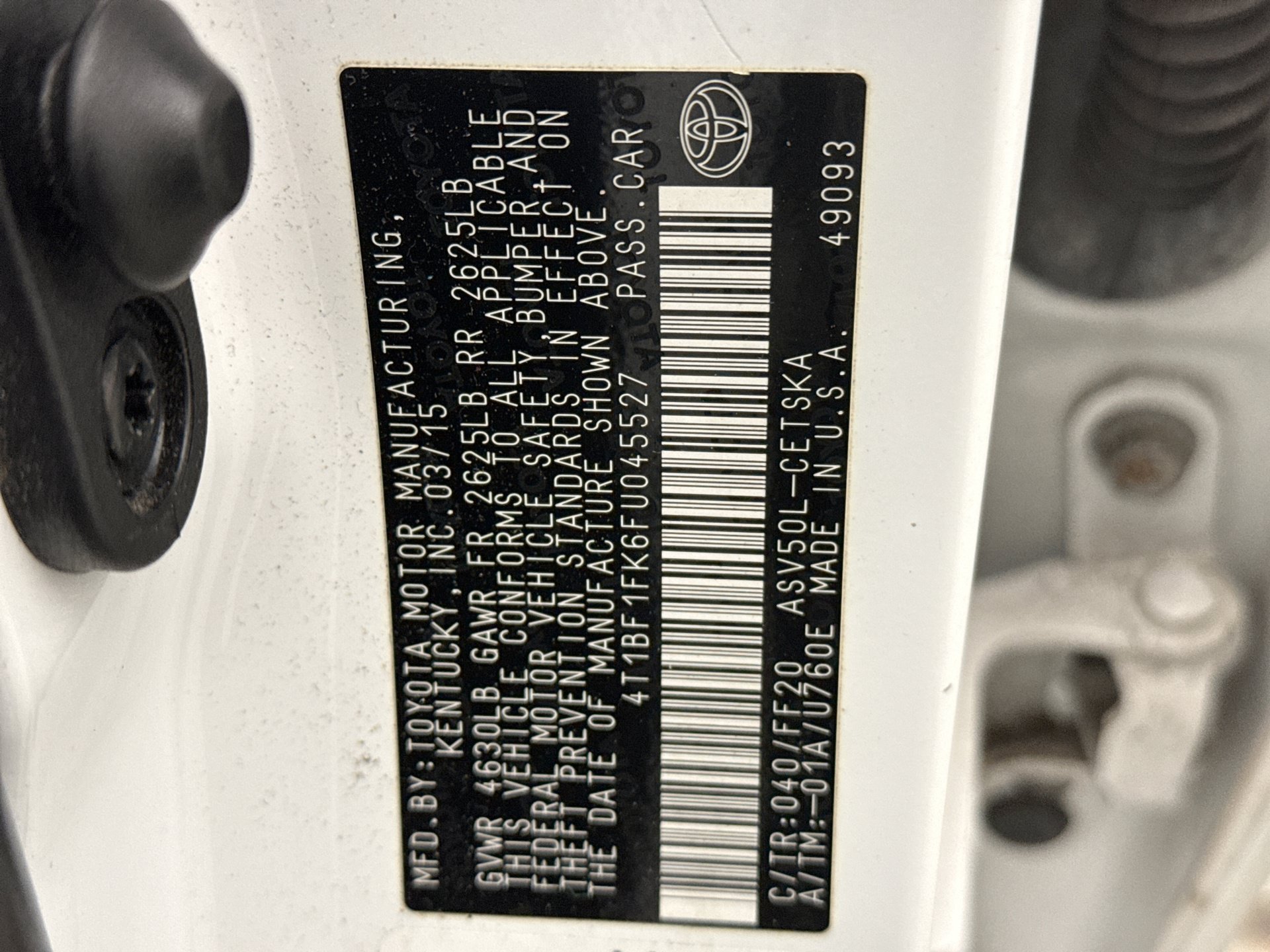 Used 2015 Toyota Camry SE w/ Moonroof Package FWD image 11