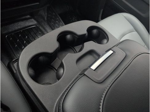 New 2026 RAM 3500 Tradesman w/ Chrome Appearance Group image 21