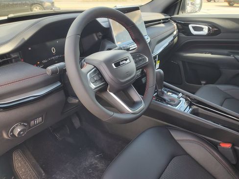 New 2026 Jeep Compass Trailhawk AWD/4WD image 10