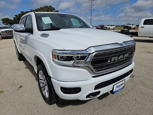 Used 2021 RAM 1500 Limited image 11